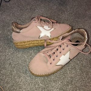 Steve Madden star sneakers